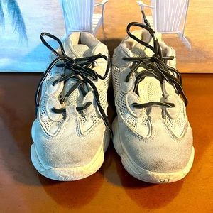 Yeezy 500